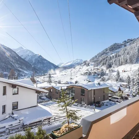 Guest house Seppaler Sankt Anton am Arlberg